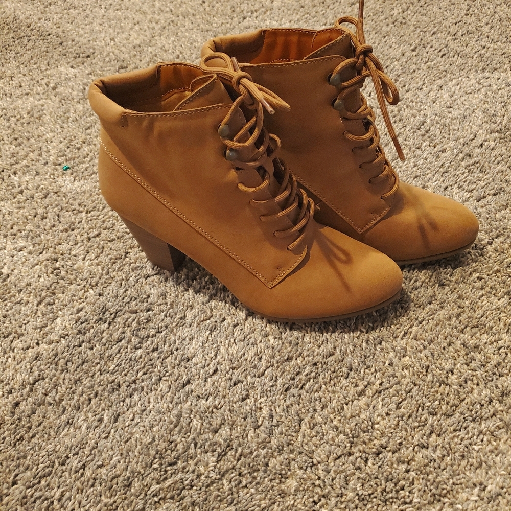 Lace up boots